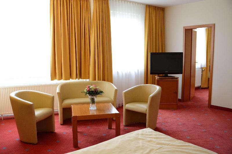 Avalon Hotelpark Königshof - Oda