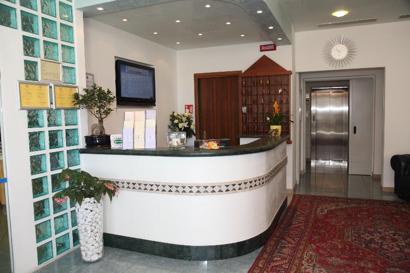 Hotel Bellevue - Genel