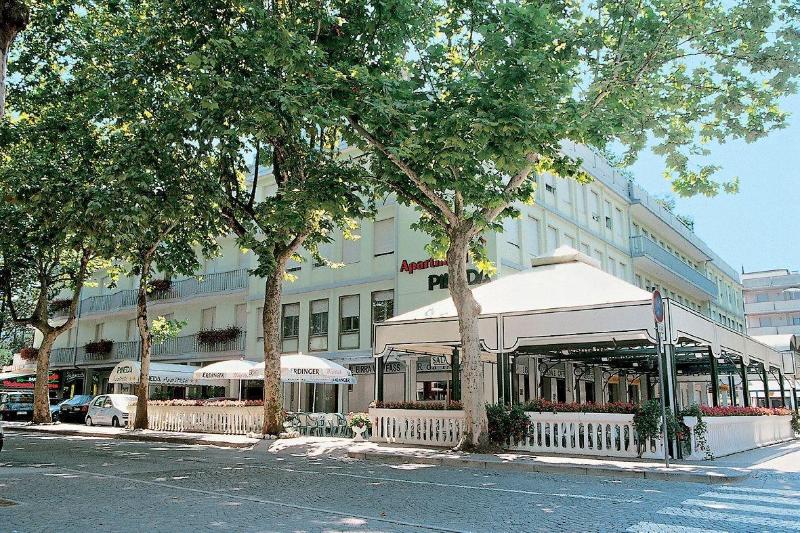 Aparthotel Pineda - Genel