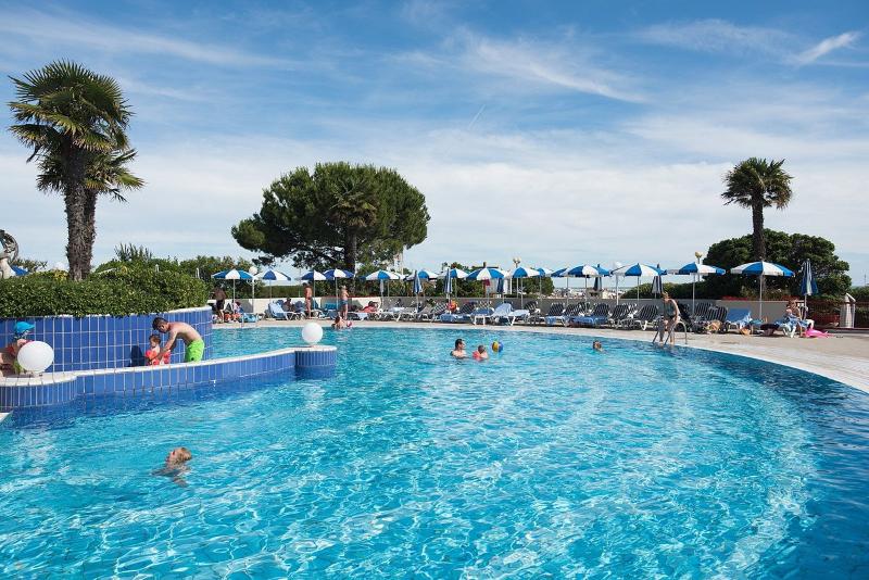 Aparthotel Imperial - Havuz