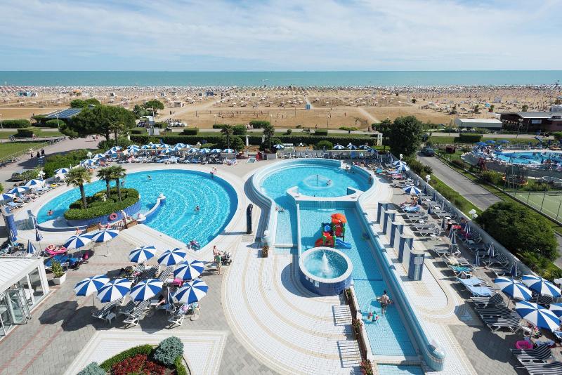 Aparthotel Imperial - Havuz