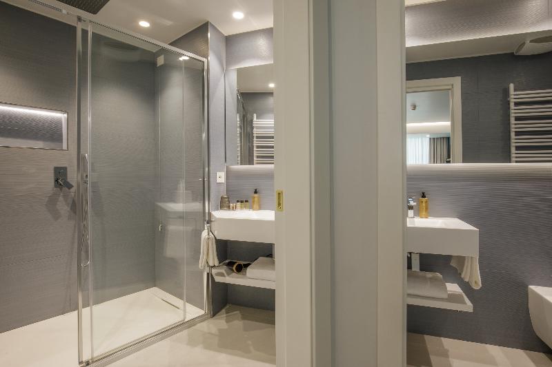 Ambasciatori Suite Hotel - Oda