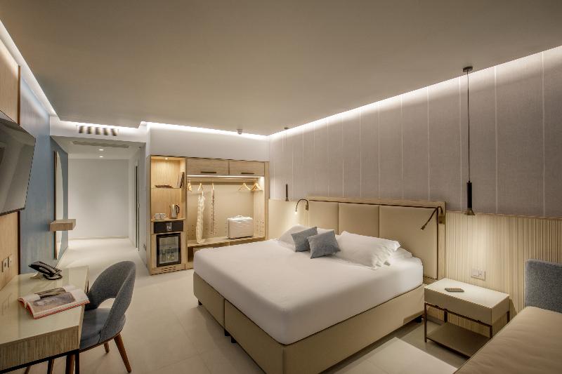 Ambasciatori Suite Hotel - Oda