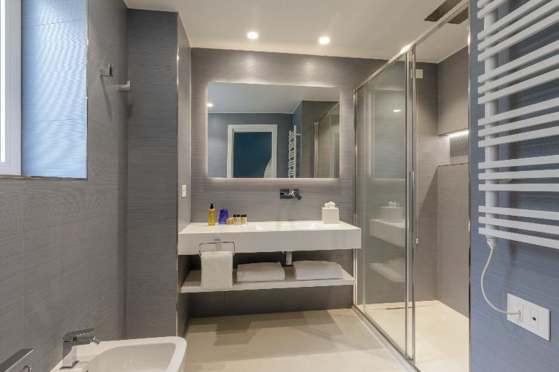 Ambasciatori Suite Hotel - Oda
