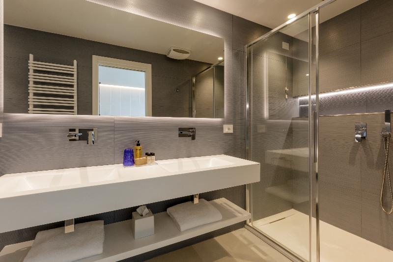 Ambasciatori Suite Hotel - Oda