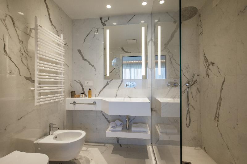 Ambasciatori Suite Hotel - Oda