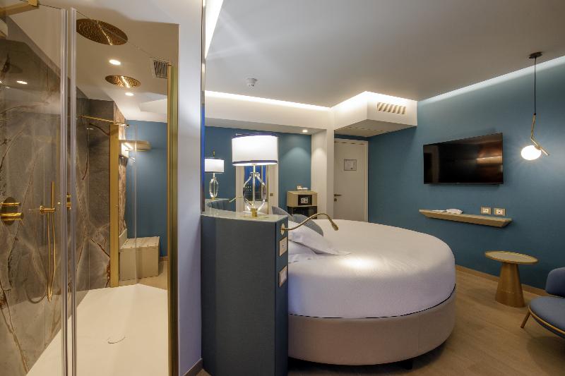 Ambasciatori Suite Hotel - Oda