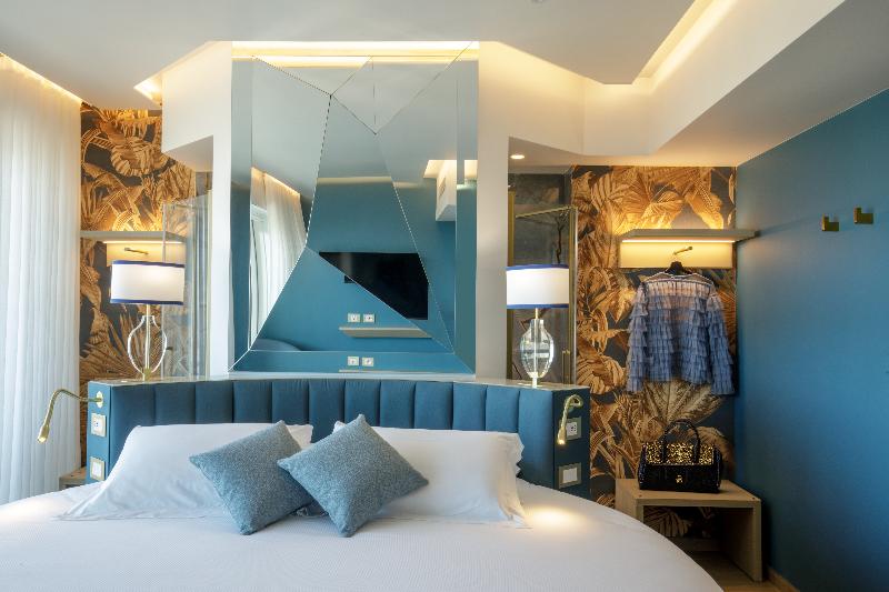 Ambasciatori Suite Hotel - Oda