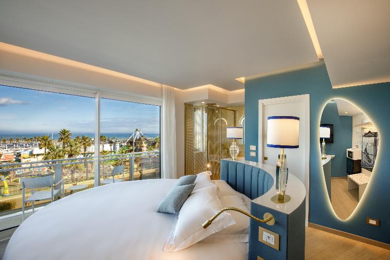 Ambasciatori Suite Hotel - Oda