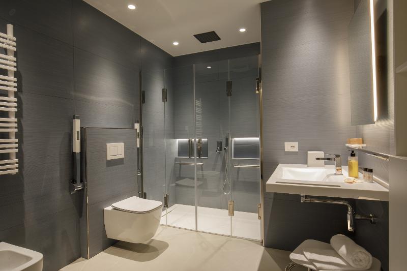 Ambasciatori Suite Hotel - Oda