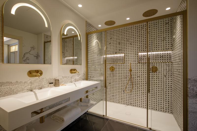 Ambasciatori Suite Hotel - Oda
