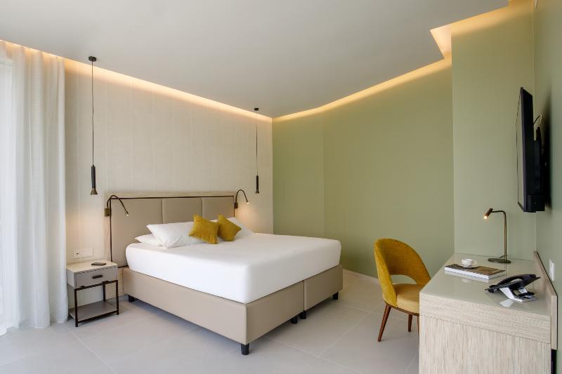 Ambasciatori Suite Hotel - Oda