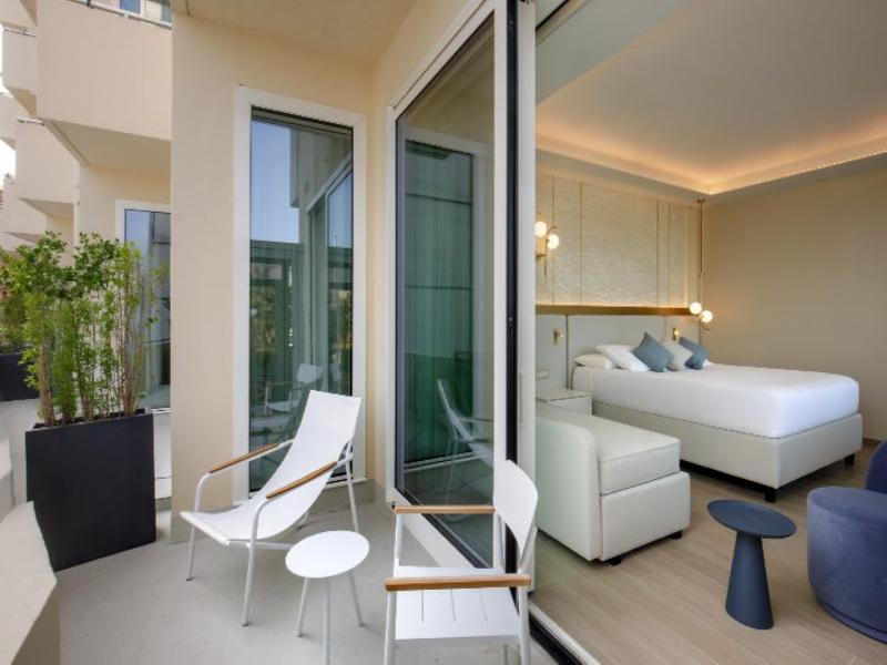 Ambasciatori Suite Hotel - Oda
