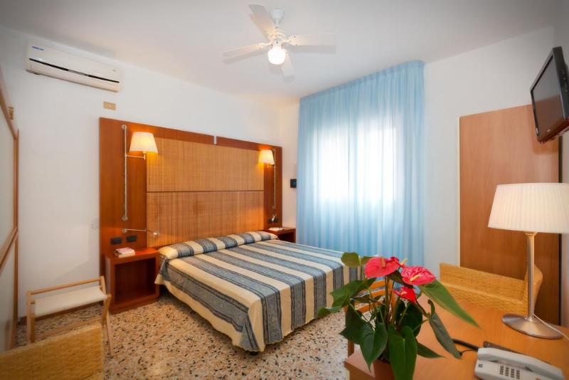 Hotel Etna - Oda
