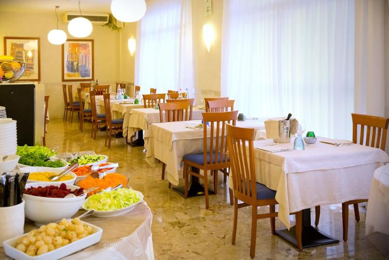 Hotel Etna - Restoran