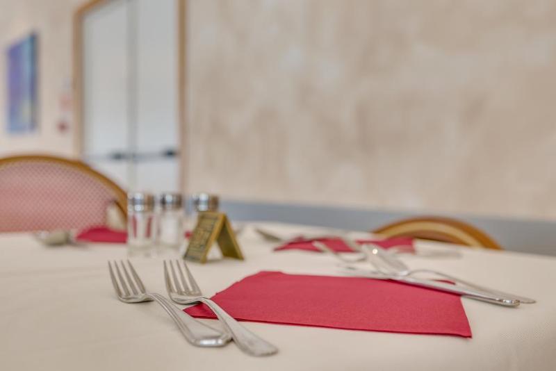 Hotel Ambassador - Restoran