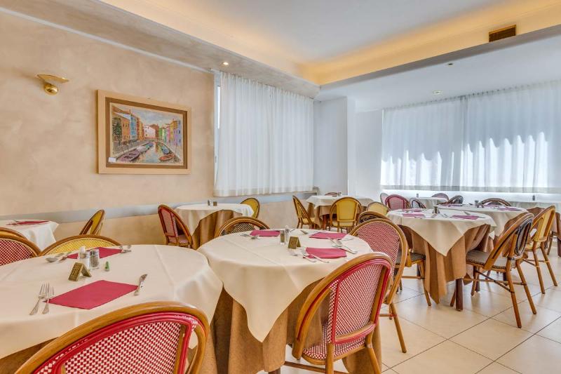 Hotel Ambassador - Restoran