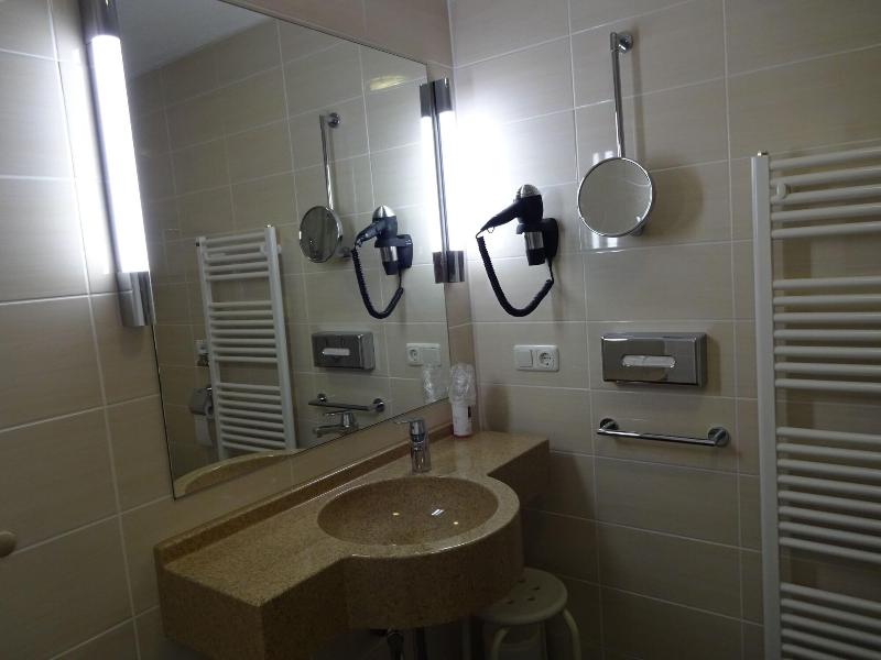 Gasthof Hotel Zum Ross - Oda
