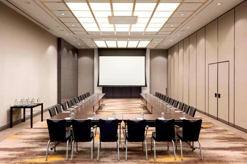 Sheraton Amsterdam Airp Htl And Conference Center - Toplantı