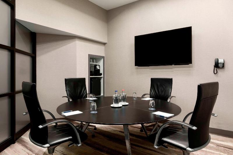 Sheraton Amsterdam Airp Htl And Conference Center - Toplantı