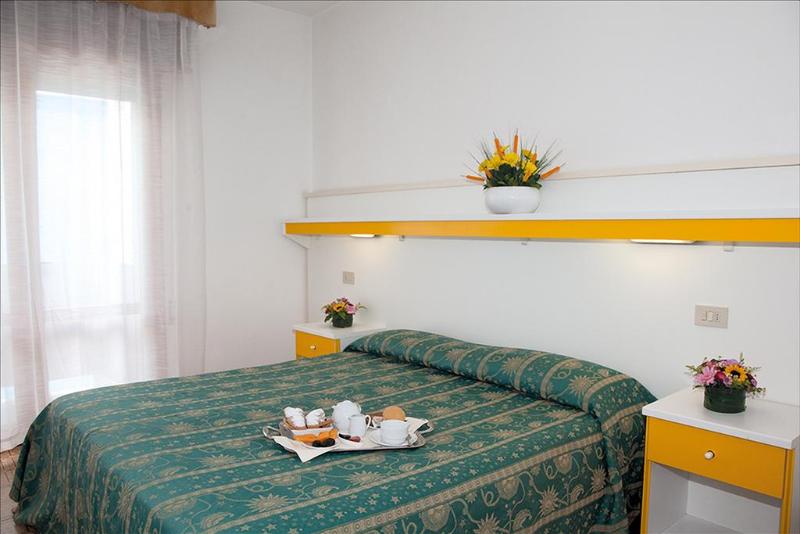 Hotel Pigalle - Oda