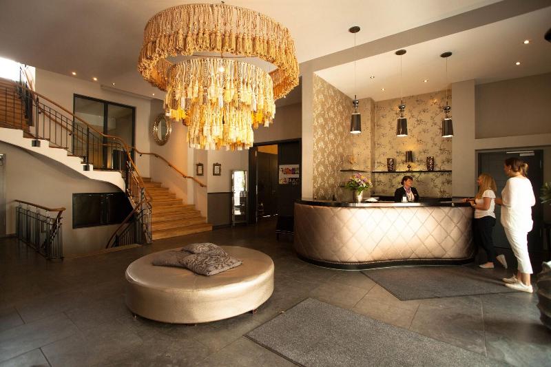 Schloss Basthorst - Lobi