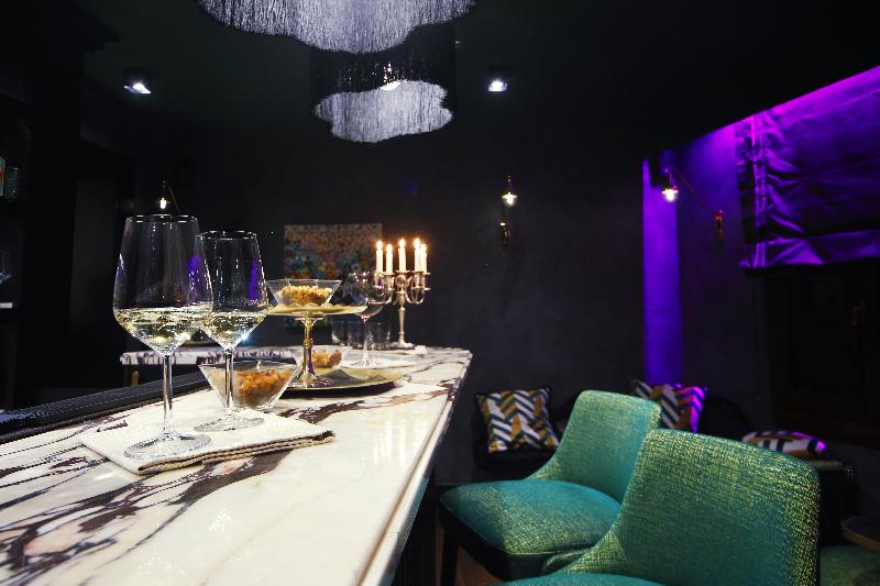 Aqua Palace - Bar