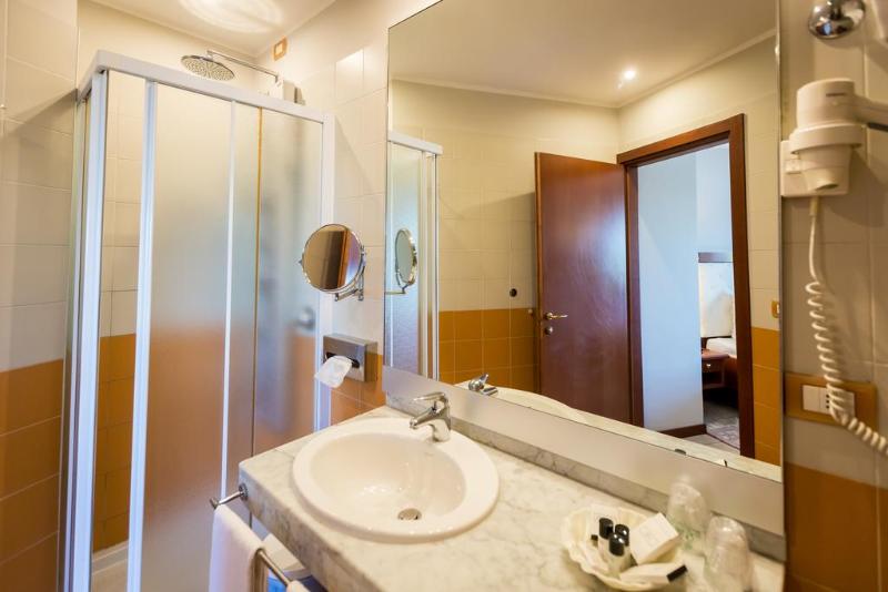 Mediterranee Family Hotel & Spa - Oda