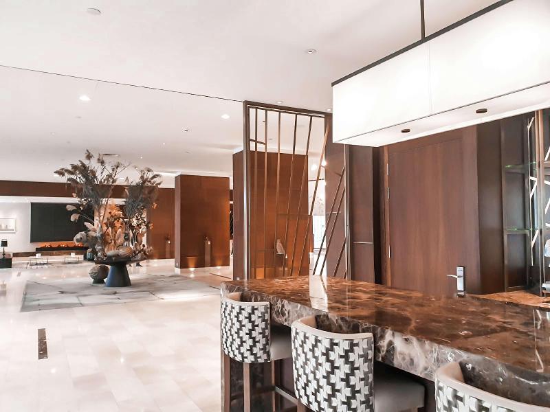 Hilton Rotterdam - Lobi