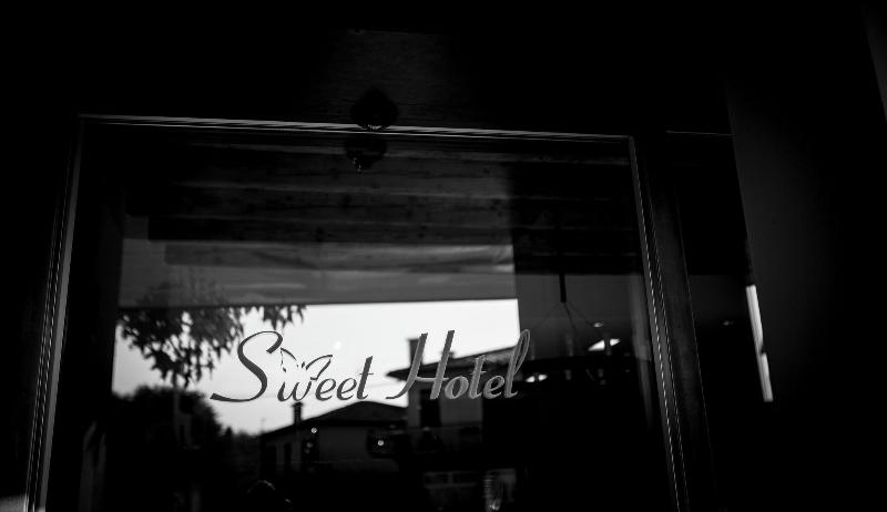 Sweet - Genel