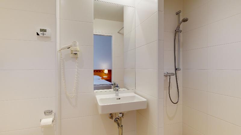 Hotel Post - Oda
