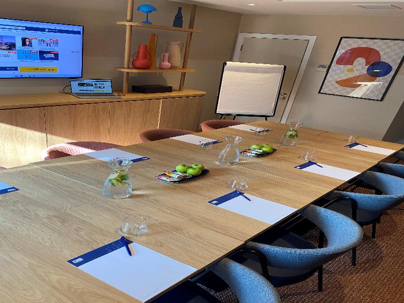 Holiday Inn Express Windsor - Toplantı