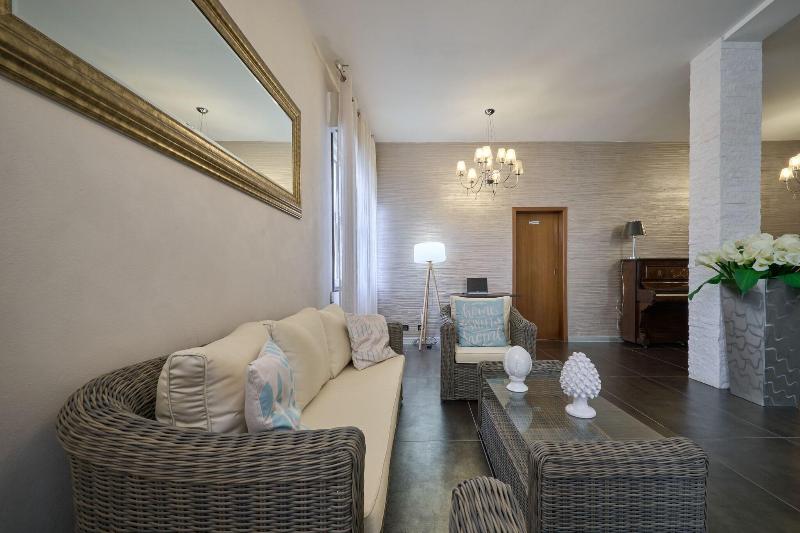 Hotel Villa del Mar - Lobi