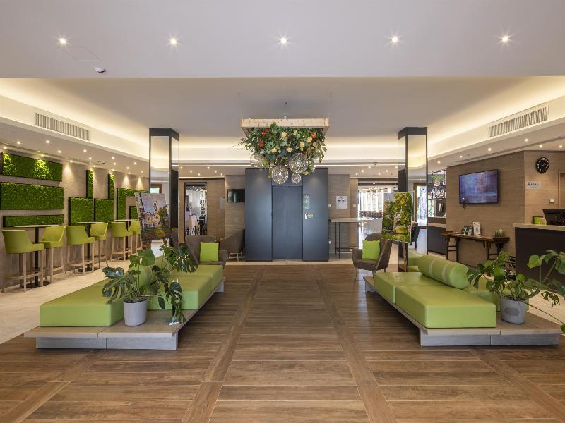 Horizon Wellness & Spa Resort BW Signature - Lobi