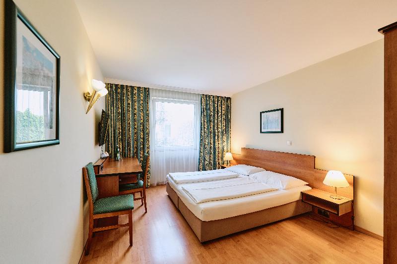 Hotel Deutschmeister - Oda