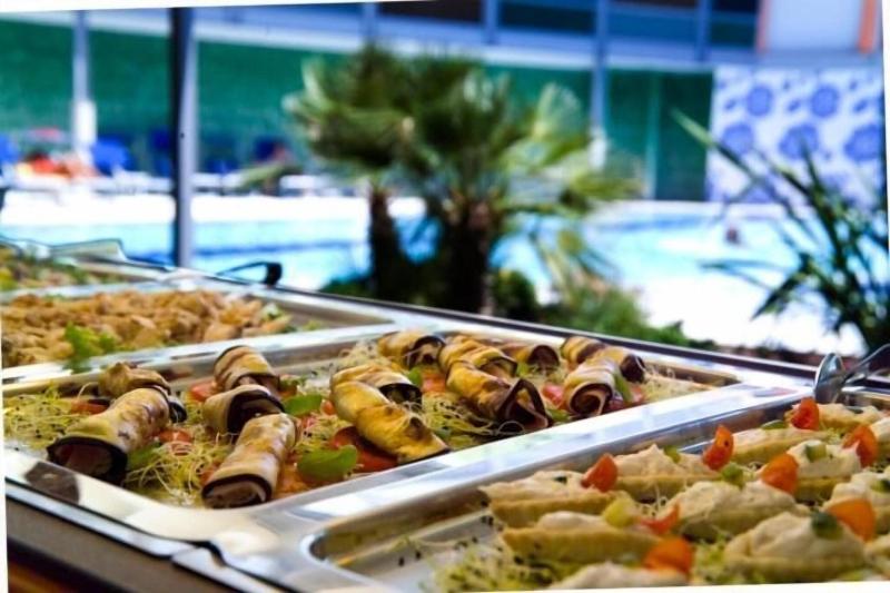 Grand Esplanada - Restoran