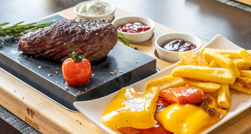 PLAZA Premium Schwerin - Restoran