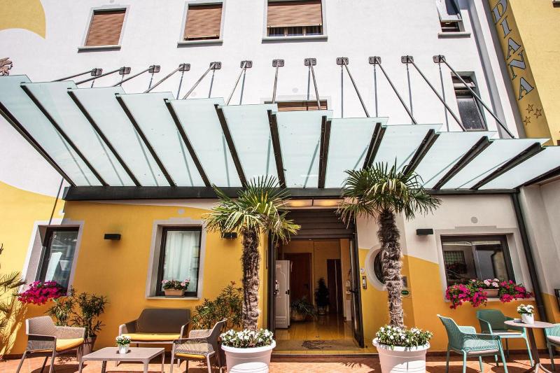 Hotel Diana - Genel