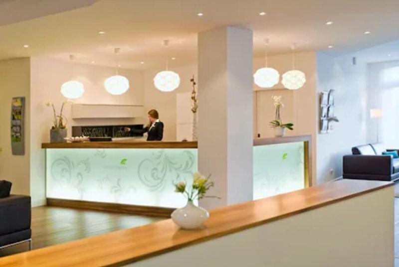 Landhotel Rügheim - Lobi