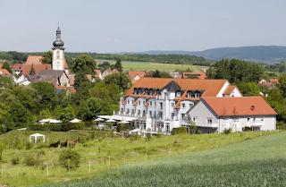 Landhotel Rügheim otel fotoğrafı