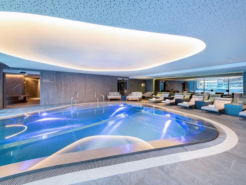 W Verbier - Havuz