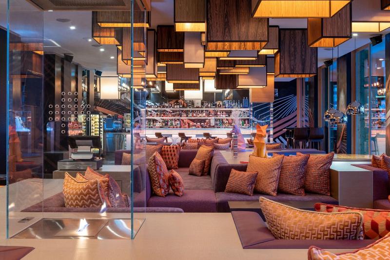 W Verbier - Restoran