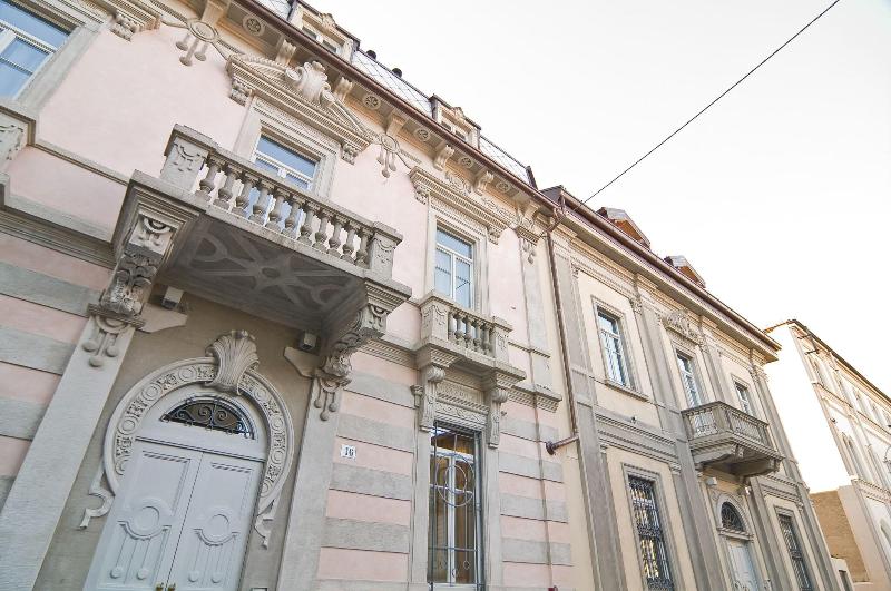 Hotel di Varese - Genel