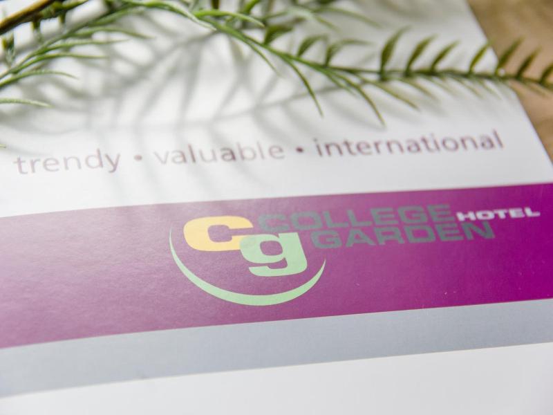 College Garden Hotel - Oda
