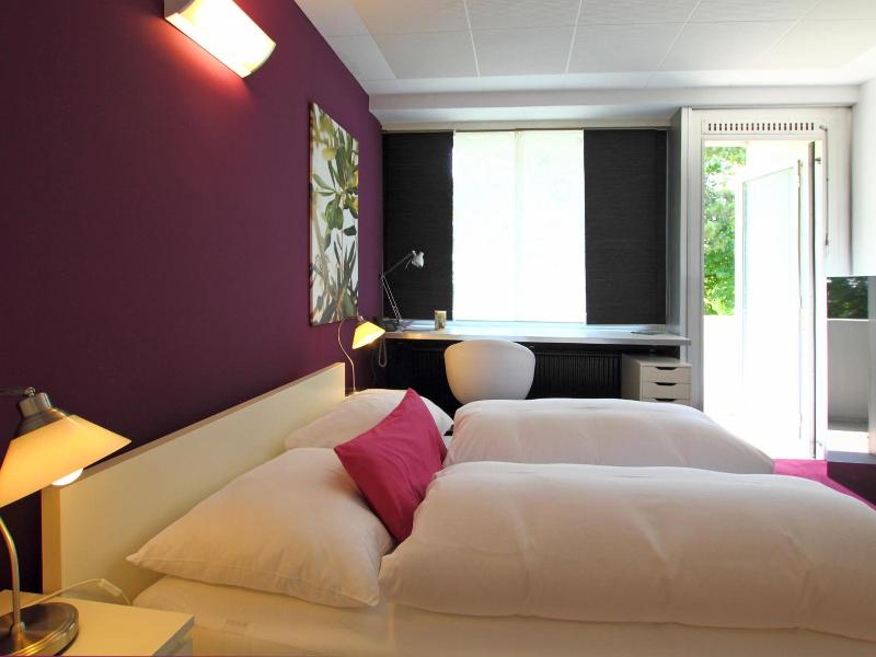 College Garden Hotel - Oda