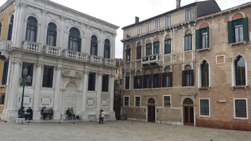Friendly Venice - Genel