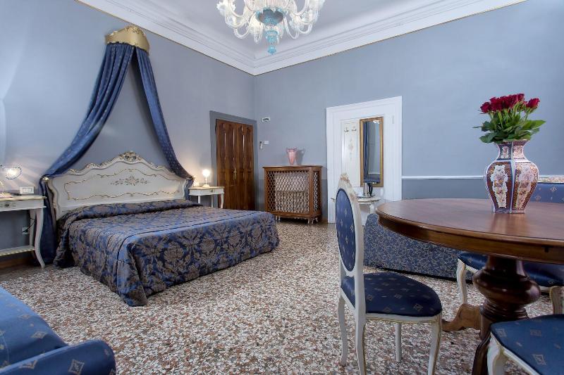 Hotel Mezzo Pozzo - Oda