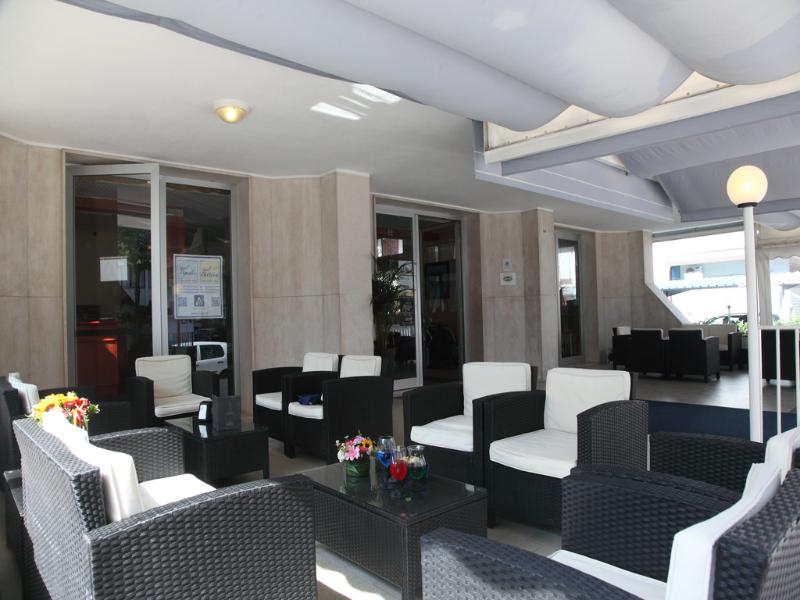 Hotel Bettina - Teras