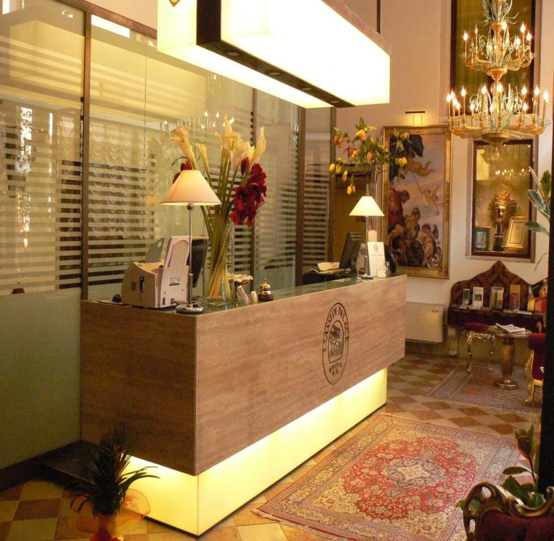 Liassidi Palace - Lobi