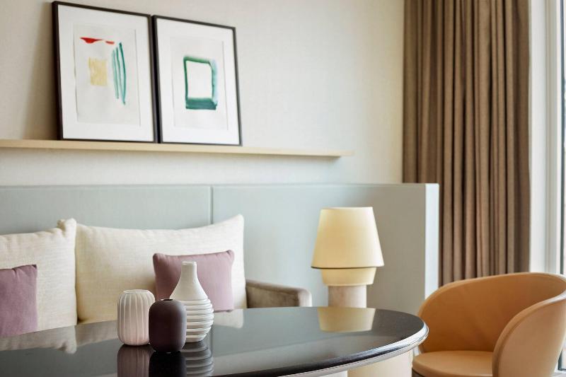 The Ritz-Carlton Wolfsburg - Oda